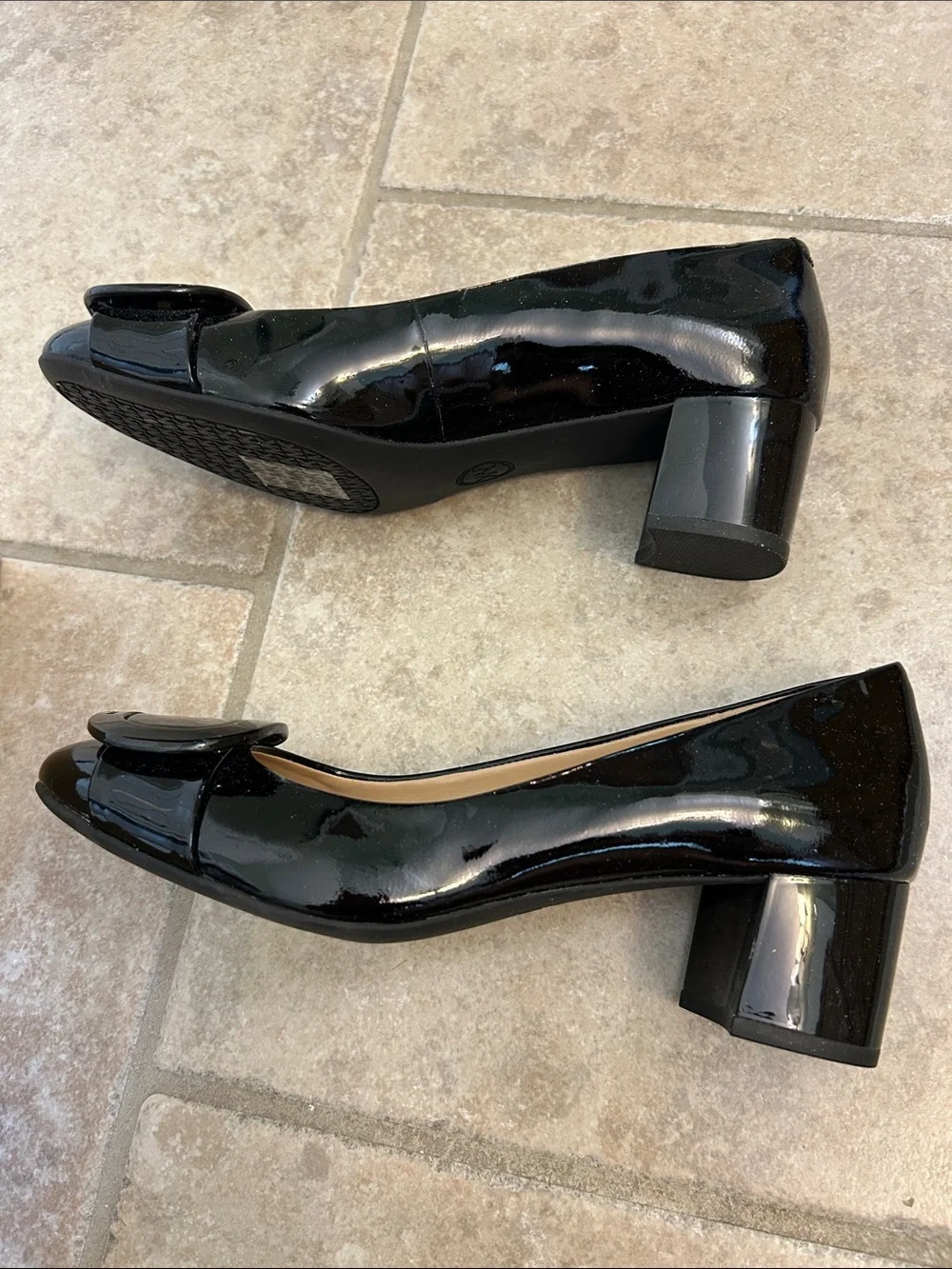 MICHAEL Michael Kors Black Pauline Flex Mid Pump
